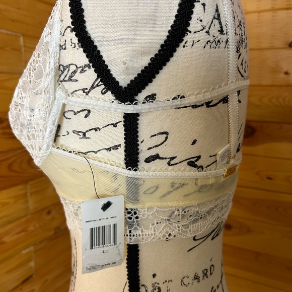 For love & lemons skivvies  lace long line bra - Picture 3 of 6